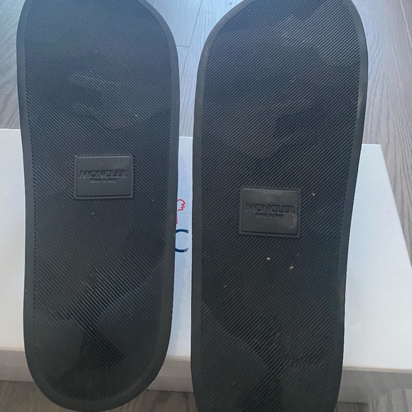 Moncler Basile slides - Picture 10 of 12